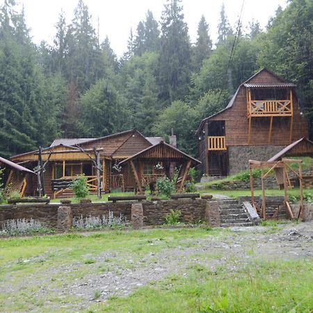 Zarinok Otel Pilipets Dış mekan fotoğraf